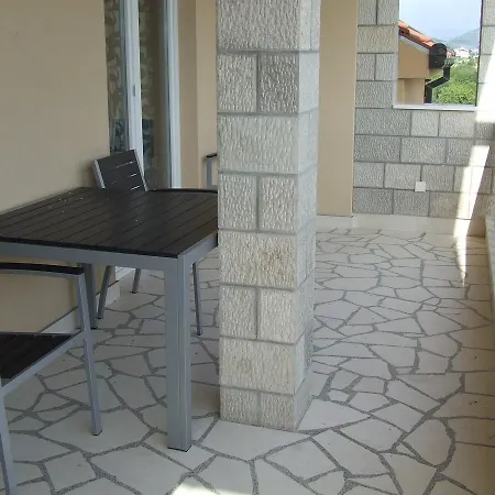 Toholj Apartment